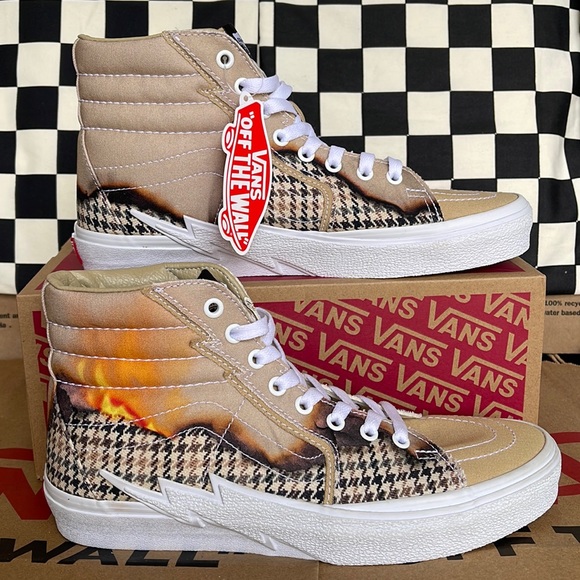 Vans Sk8-Hi Bolt Big Reveal Taos Taupe Men’s sneakers - Picture 2 of 16